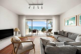 Fairshore 38 Beachfront Balcony - 9