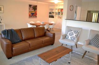 Spacious 2BR Heritage a few metres from the City - Hosted by Canstay - 4