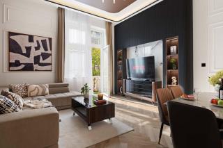 Art-Filled Designer Flat Near Opera & Andrássy Ave - 1