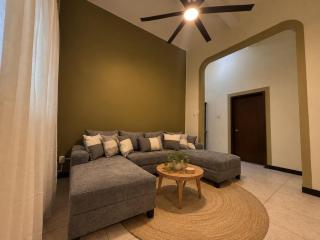 Downtown Oaxaca 4 bedrooms Sleeps up to 8 people - 0