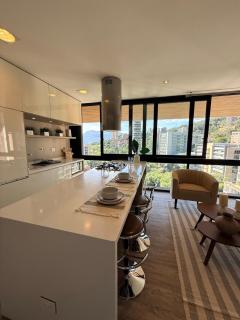 12thFl,NearProvenza,View,Gym,Poo,247Security,Resto - 8