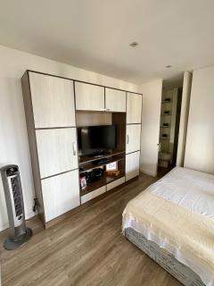 12thFl,NearProvenza,View,Gym,Poo,247Security,Resto - 7