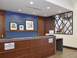 Hampton Inn by Hilton Halifax Downtown - 3