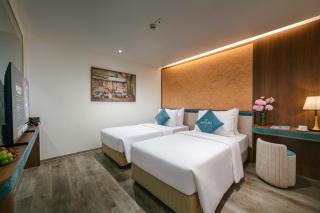Reviah Hotel - 4