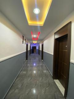 Biz Pro Hotel & Suites - 7