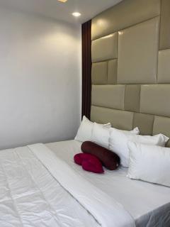 Biz Pro Hotel & Suites - 5