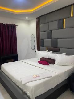 Biz Pro Hotel & Suites - 0