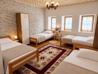 Kulla Dula Guesthouse - 7