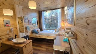 Hostel del Lago, Private rooms, Capsule Beds, Shared Kitchen and Breakfast - 1