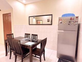 Kampar Perdana Double Storey by DAR Sabrina Homestay - 1