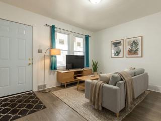 Cozy 2BR Home with Attic - 8