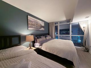 Central Spacious 4 real beds with parking - 7