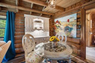 Too cute-Queen-Log cabin charm-Kitchen-The Happy Hound - 4