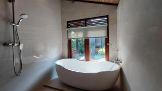 Chic 1BR Romantic & Private Pool at Puri Bhawana - 3
