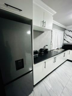 Deluxe modern apartment - 5