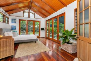 Lazenby Lodge - 8