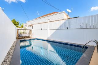 Pool Villa Dara near Bangtao Beach in Pasak - 2