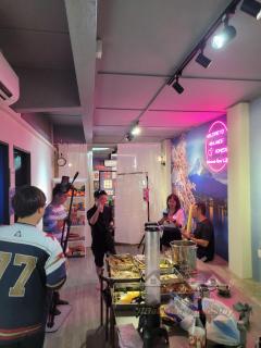 KL Town Homestay 16 Pax - Karaoke, VR & Racing Games - 4