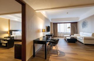 ARTOTEL Gelora Senayan Jakarta - 8