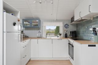 Schönes, Gut Eingerichtetes Ferienhaus Für 6 - 6