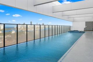 Gold Coast Sanctuary | Rooftop Pool and Spa - 5