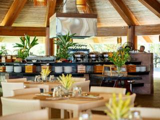 Bluewater Panglao Beach Resort - 9