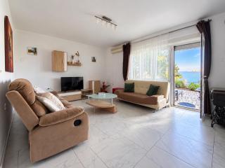 Holiday House Sea View - 7