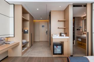 Atour Hotel Zhongshan Ancient Town Huayi Plaza - 1