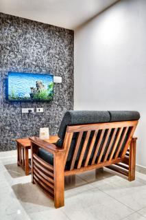 Skyline Suites - 5