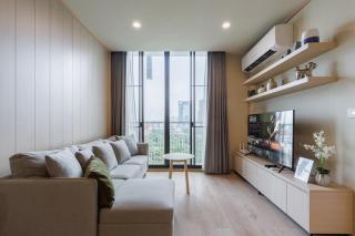 HUGE Luxury Condo Center of BKK! 5 mins BTS Asok - 8