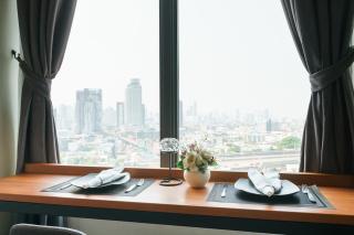 Luxury Loft Duplex 5 mins to BTS Fast Wi-Fi - 8