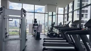 Rama9 Duplex Near Train Market RCA Free Pool Gym - 1