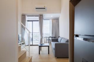 Rama9 Duplex Near Train Market RCA Free Pool Gym - 8