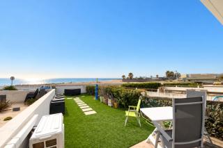 The Sea Front-T3 facing the seacanal with air conditioning - 7