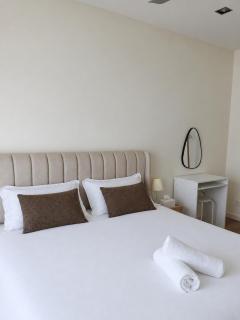 Luna 3BR Suites Sleeps 6 Near Imago Mall KK Center - 5