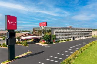 Ramada by Wyndham Tulsa Broken Arrow - 0