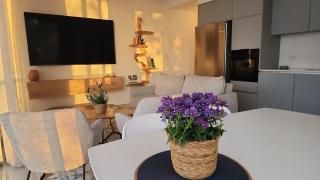See the Sea View Balcony 30m to Beach - 2