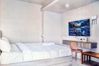 Skyline Suites - 7