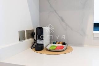 Bright 1BR Getaway Near Yas Waterworld & F1 - 3