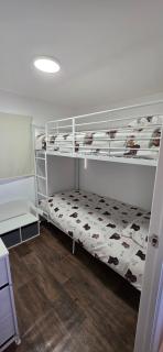 Chalet stay or Chalet go now - 3