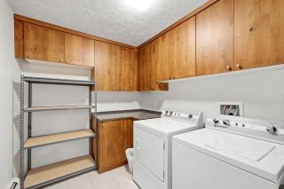 Snowcap Lodge Spacious Townhome with Hot Tub - 3