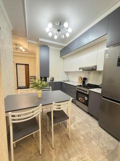 Aura 37 Residence - Cozy Apartment in Bishkek - 1