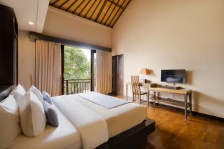 Canggu Reserve Villa by Ini Vie Hospitality - 4
