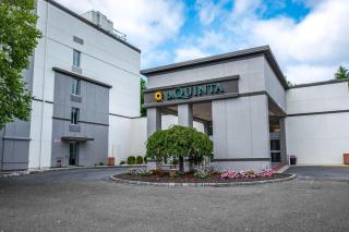 La Quinta by Wyndham Danbury - 9