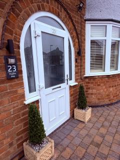 Kestrel House Home Stays & Podcast Studio - 3