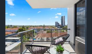 Aqualine Apartments On The Broadwater - 3