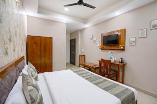 FabHotel Apsara - 3