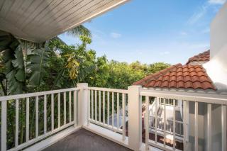 Luxury Central Beachside Villa by The Salt Collections - 8