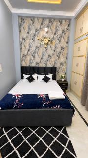 Cozy luxury 1bhk fully furnished home away from home - 4