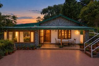 Bhimtal Lake View 2BHK w Pool Cottage View Gargi Cottages - 0